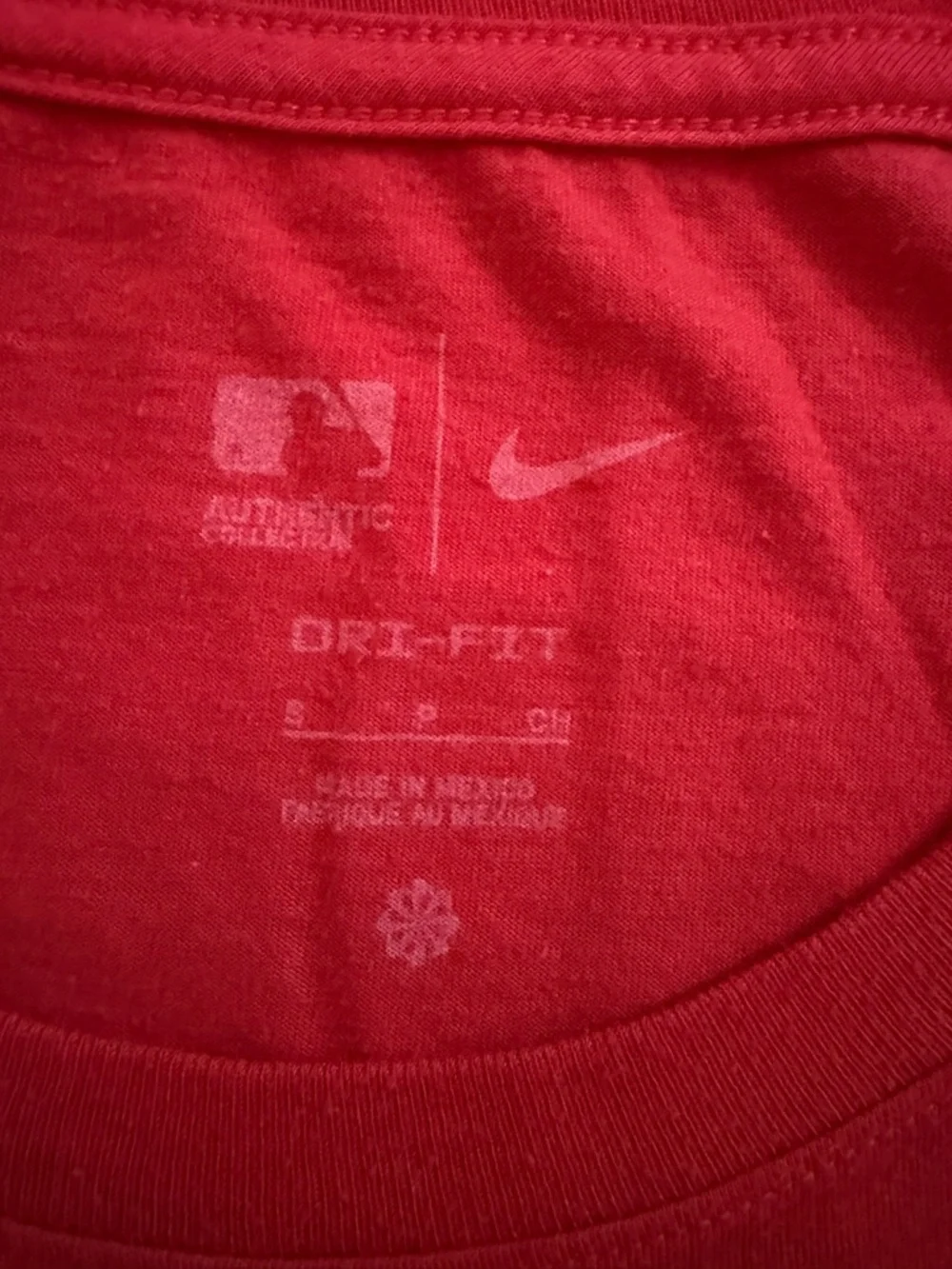 Red Reds Graphic Tee by Red - Picture 4 of 5